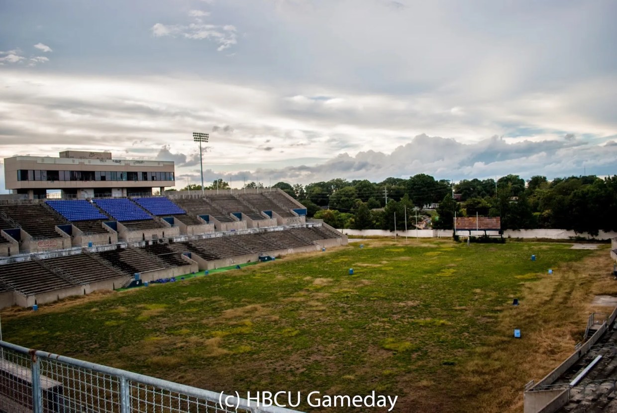 HerndonStadium2014