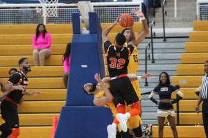 Coppin State sneaks past Morgan State in a classic Baltimore rivalry