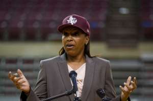 Cynthia Cooper-Dyke back in the saddle at Texas Southern