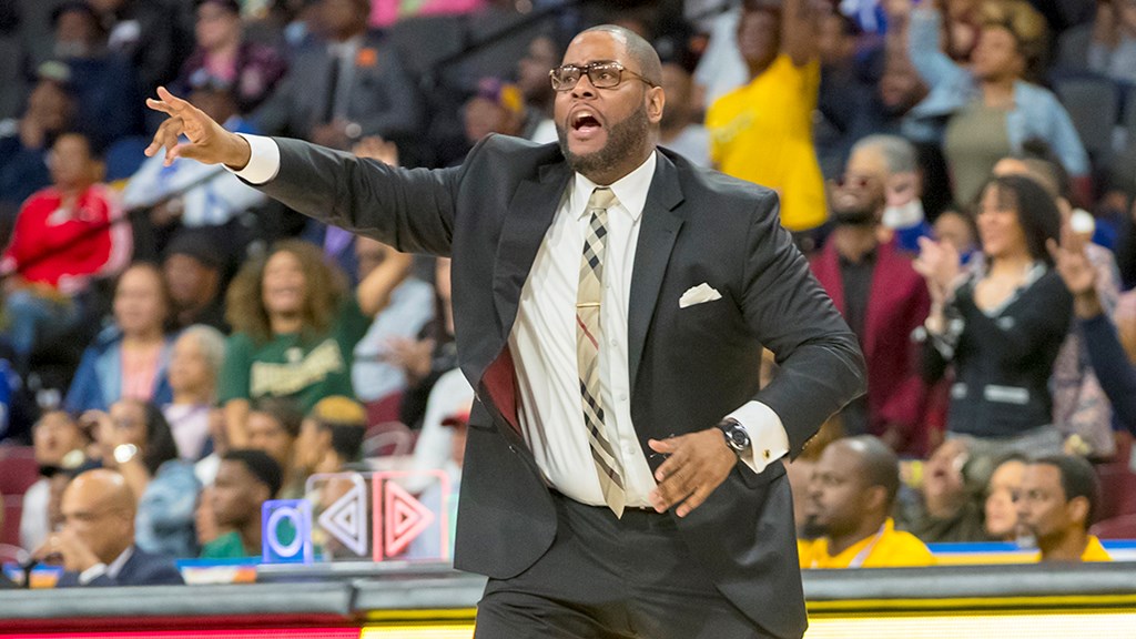 Norfolk State coach Robert Jones