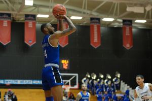 Hampton crushes Longwood, on the way to Big South Semis