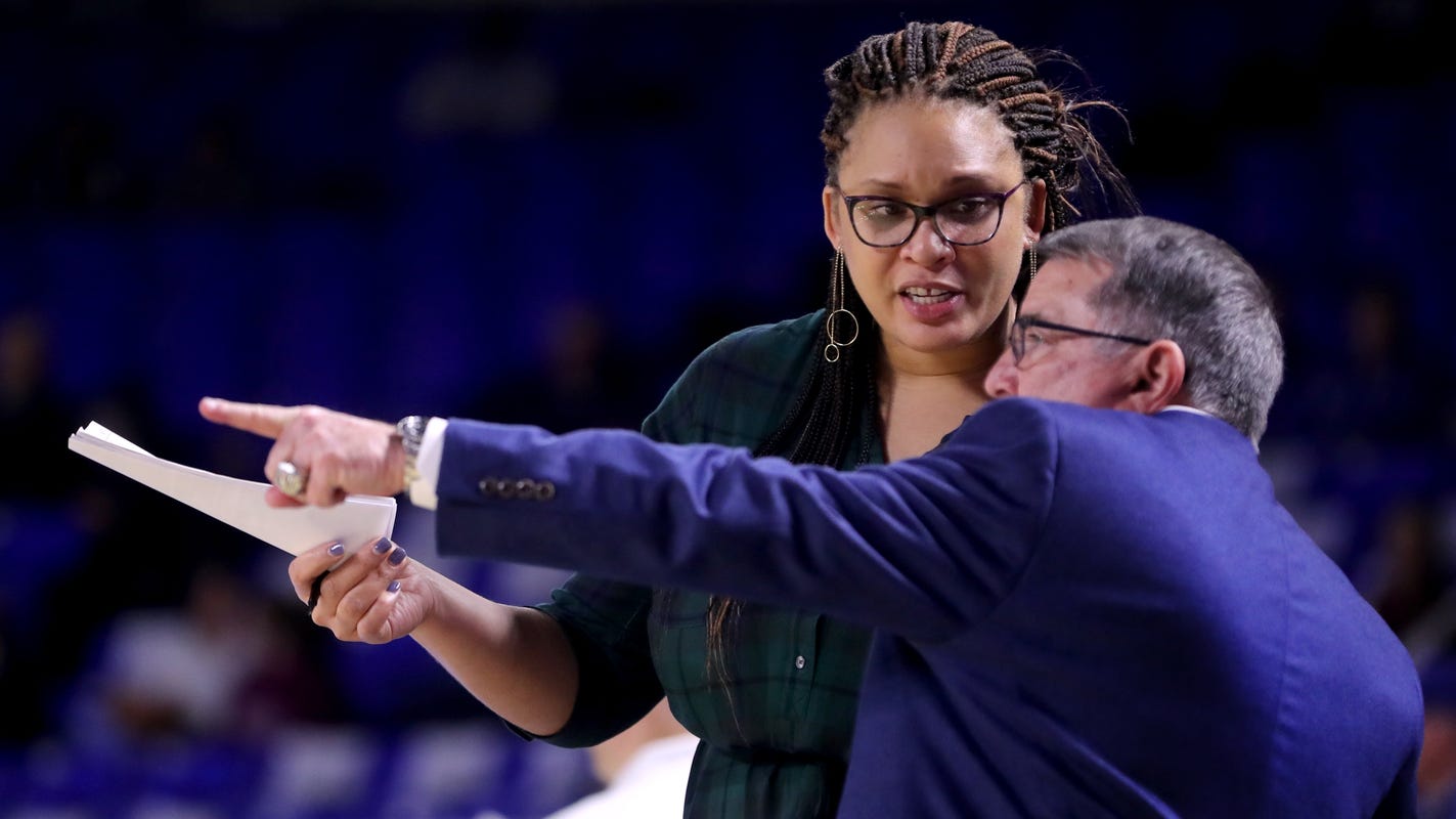 FAMU Women's Basketball Coach: Leading the Charge in Excellence