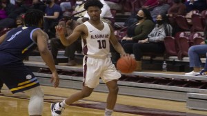 Alabama A&M tops Southern to stay perfect