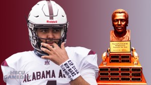 Aqeel Glass named Payton Award Finalist