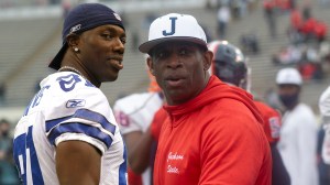 Terrell Owens, others to coach at Deion Sanders camp