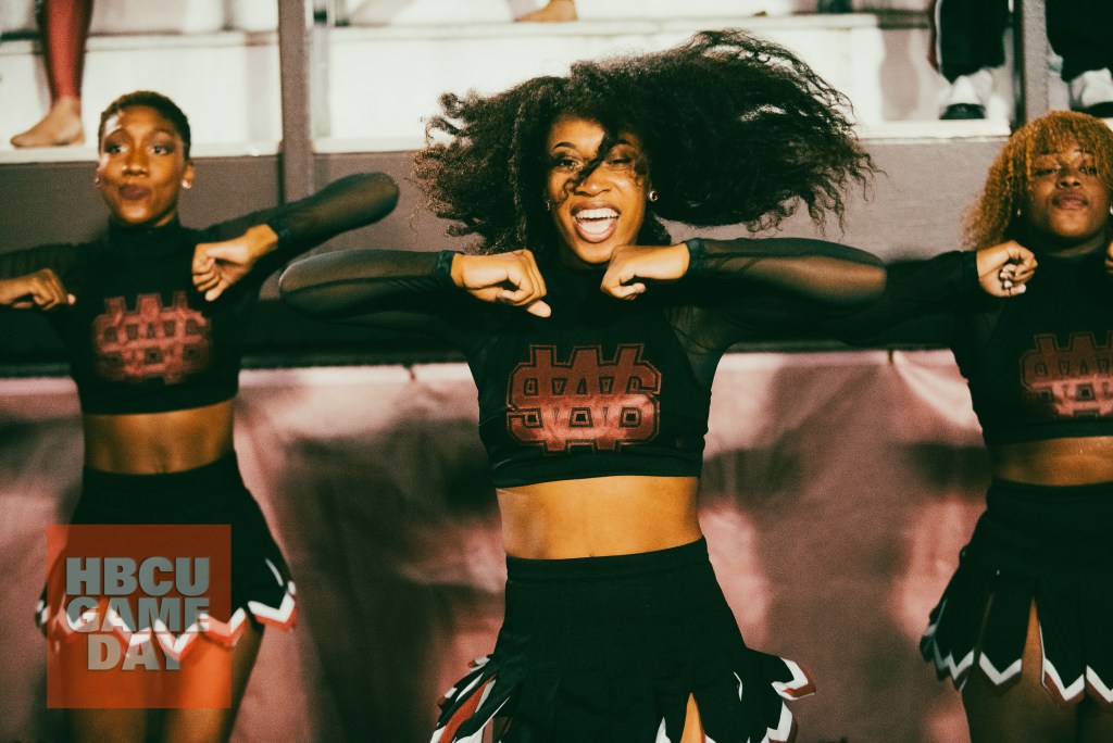 WSSU Cheerleaders