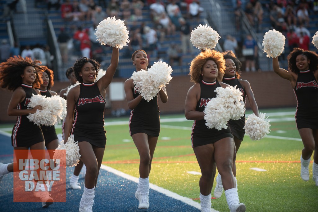 WSSU Cheerleaders