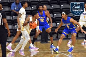 Top Seeds Sweep at SIAC Quarterfinals