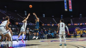 MEAC stunner, Coppin State buzzer-beater upends Howard