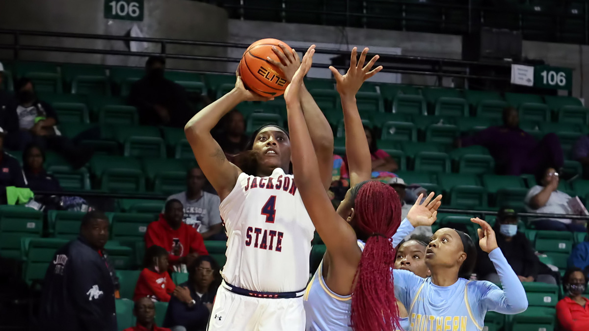 Ameshya Williams-Holliday: WNBA drafts its first player from an HBCU in 20  years