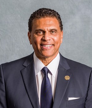 Reggie Theus