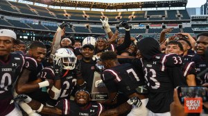 Arlington Football Showdown 2022: Photo Recap