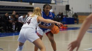 Tennessee State women’s basketball shoots past Omaha