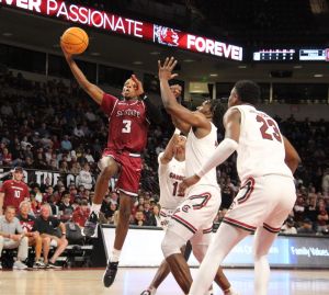 Underdog South Carolina State knocks off East Carolina