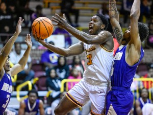 Alcorn State last second play beats Bethune-Cookman.