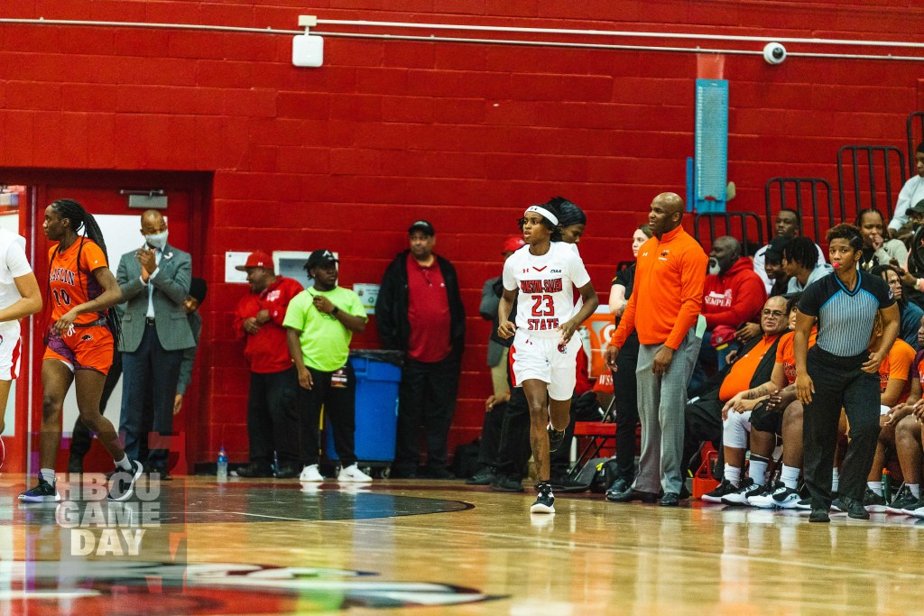 WSSU, Valencia Carroll