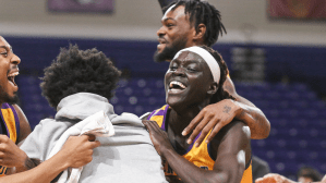 Benedict College wins by buzzer beater against LeMoyne-Owen