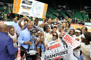 Southern WBB beats Arkansas-Pine Bluff for SWAC crown