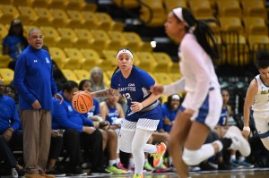 Buford leads Hampton past Delaware in WBB CAA Tourney