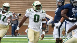 UNC Charlotte DL makes move to Mississippi Valley