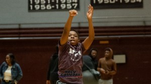 College basketball play called by fifth-grader in blowout win