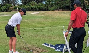 Tiger Woods takes time with HBCU golfers