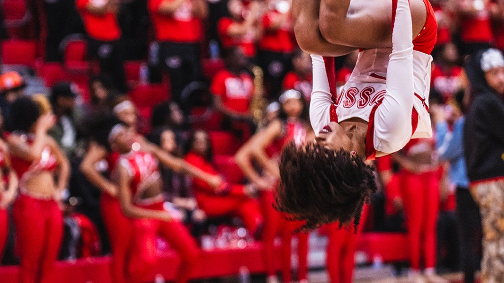 WSSU, WSSU Cheerleader