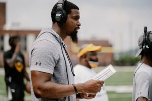 Morgan State adds NFL assistant to staff