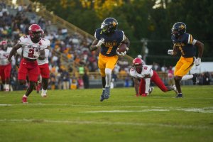 North Carolina A&T barely escapes WSSU in OT