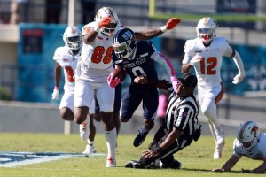 Jackson State knocks off FAMU in battle of HBCU titans