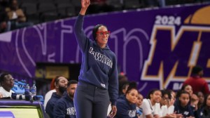 Howard University WBB coach earns contract extension