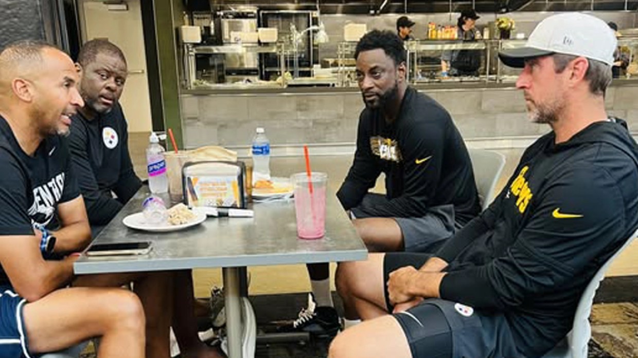 LeVelle Moton HBCU Aaron Rodgers