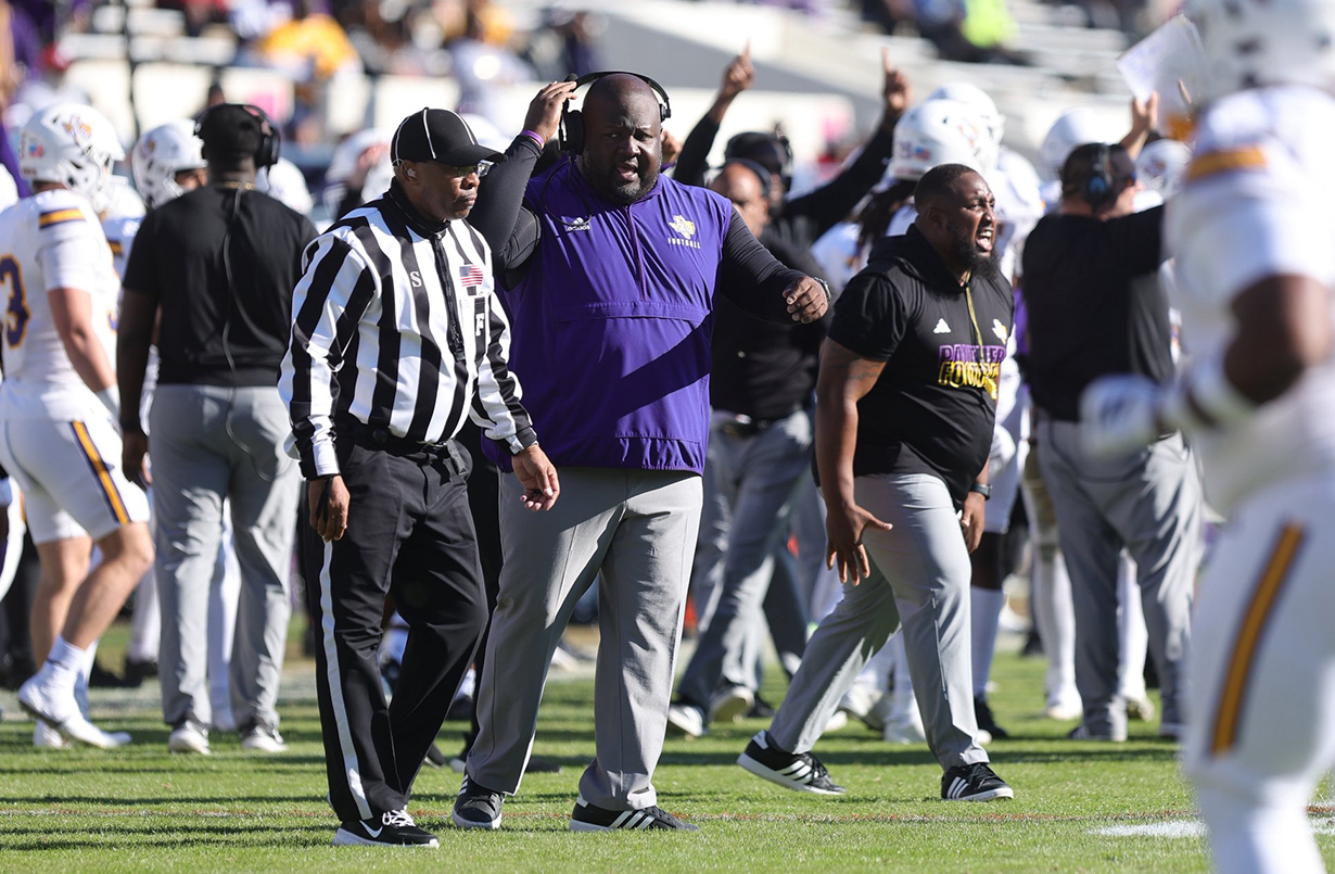 Prairie View stuns Jackson State, punches ticket to Celebration Bowl Prairie View stuns Jackson State, punches ticket to Celebration Bowl