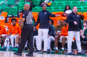 Charlie Ward Leads FAMU to Skid-Snapping Home Win