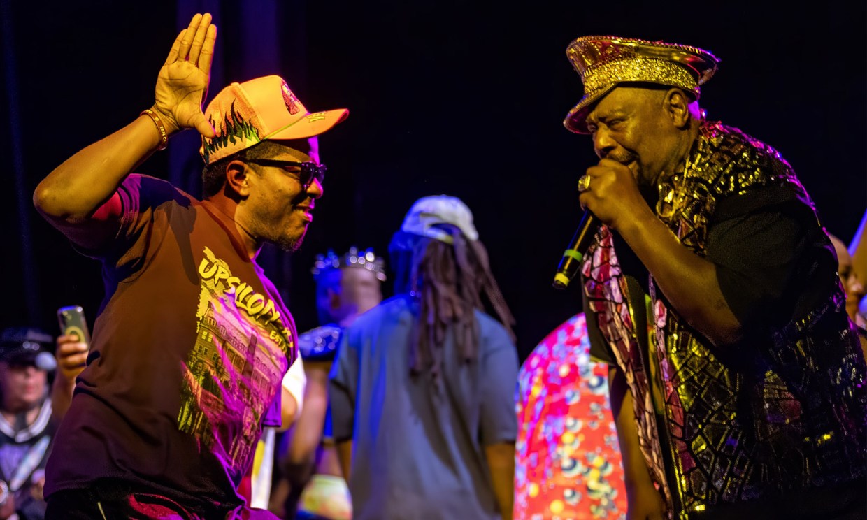 George Clinton performs Atomic Dog with a FAMU Que