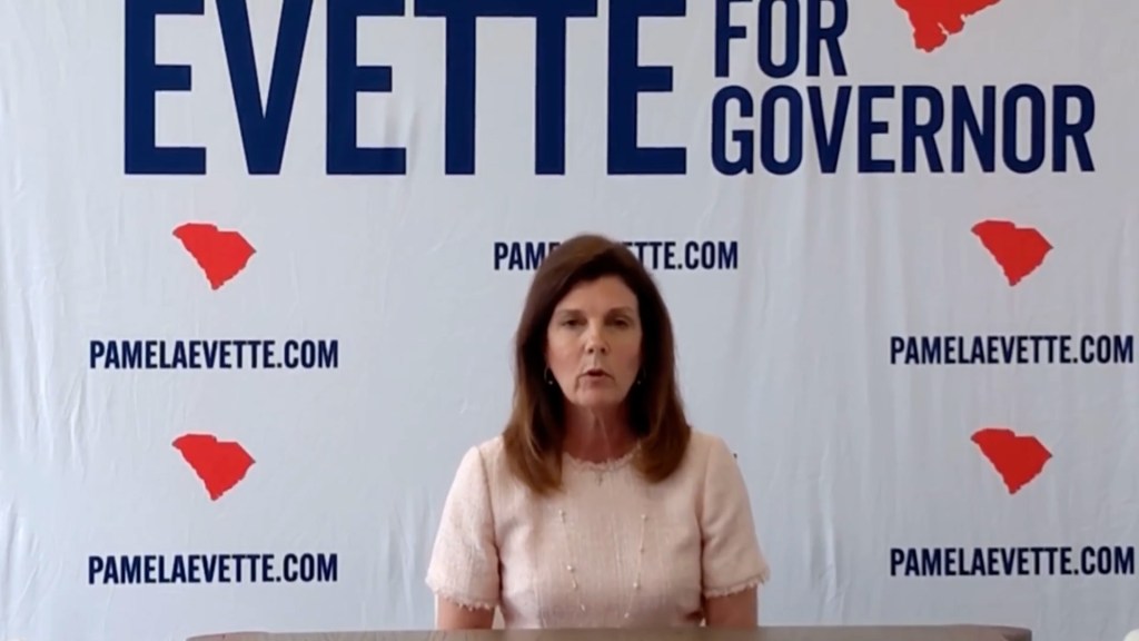 Sequence 03.00 05 37 23.Still001