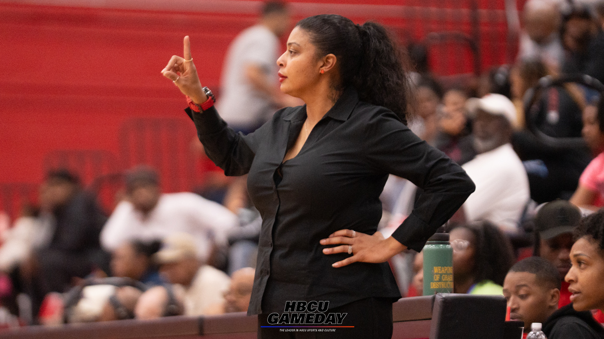 WSSU coach Tierra Terry named ‘Head of Class’
