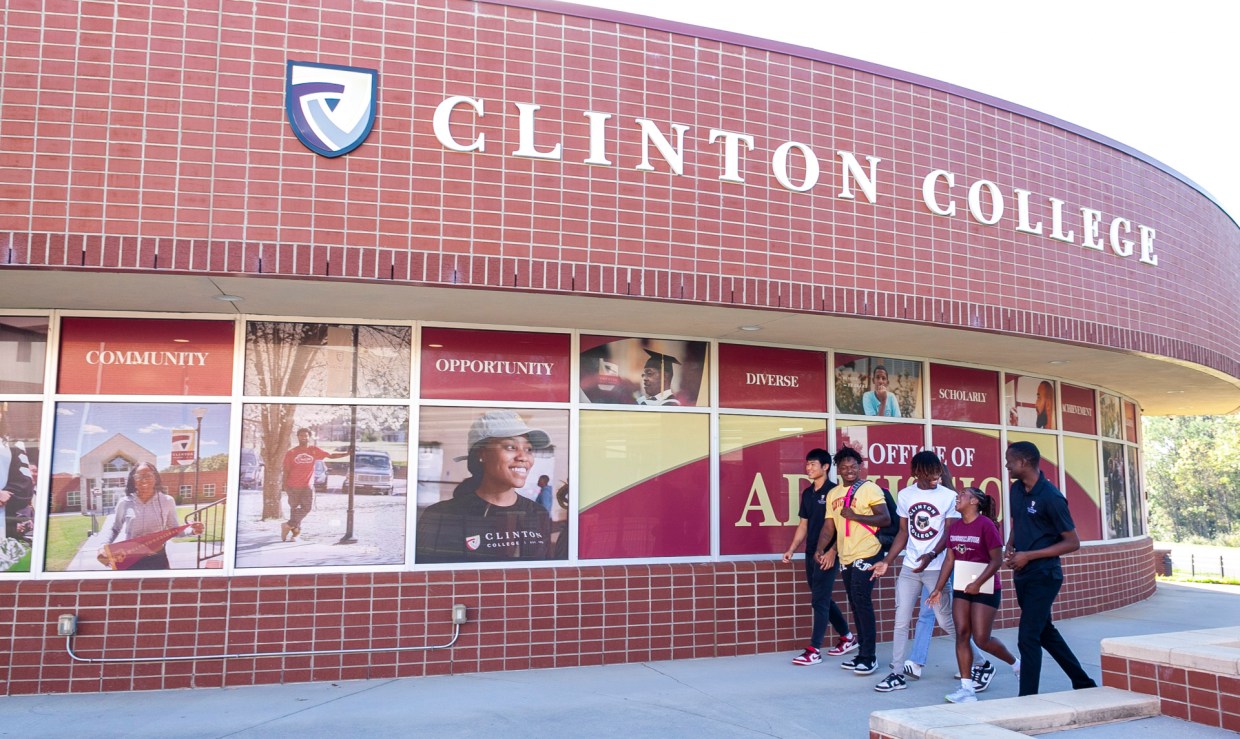 Clinton_College_22