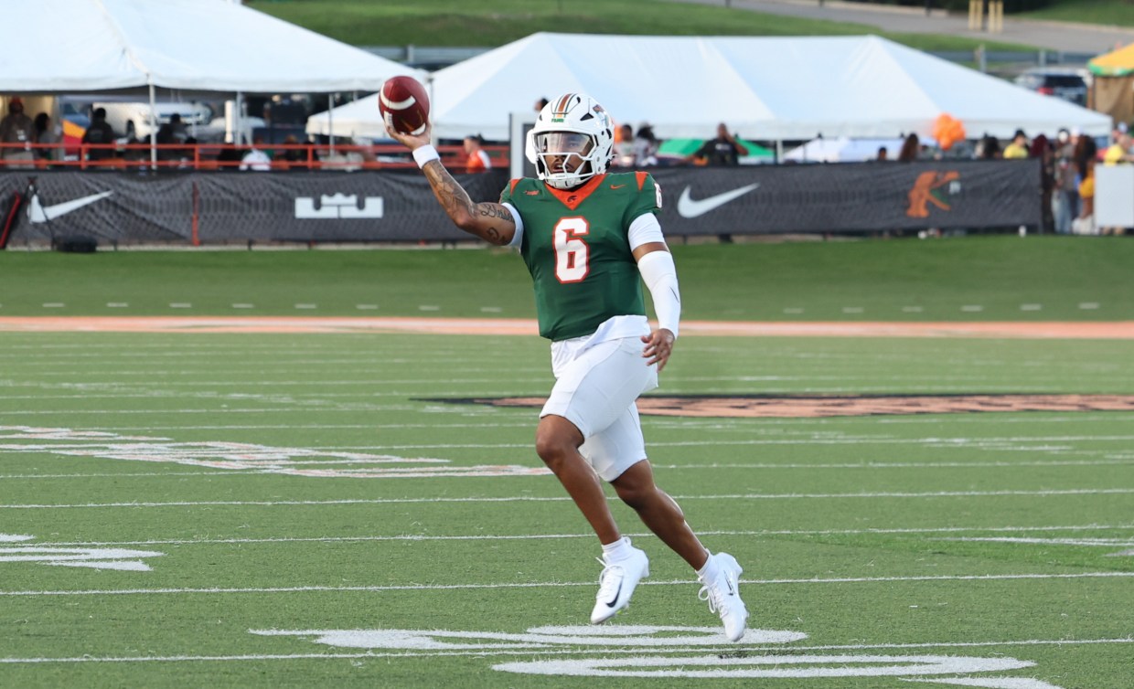 FAMU quarterback Isaiah Knowles