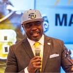 Marshall Faulk: The money game is in the FBS