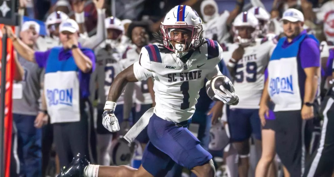 South Carolina State football players compete during the 2026 HBCU season as the Bulldogs lead the MEAC championship race alongside Howard and North Carolina Central.
